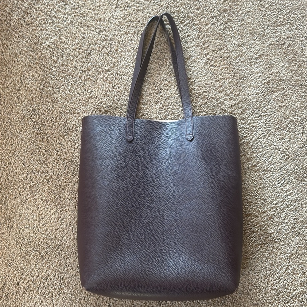 Cuyana Tall Structured Leather Tote - VINTAGE!